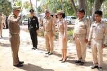 พิธียกช่อพระปรางค์อุโบสถและ ปลูกป่ายางนาเฉลิมพระเกียรติ ... พารามิเตอร์รูปภาพ 1