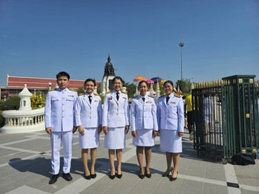 พิธีบวงสรวงศาลหลักเมือง พิธีเจริญพระพุทธมนต์ ... พารามิเตอร์รูปภาพ 1