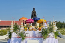 พิธีบวงสรวงศาลหลักเมือง พิธีเจริญพระพุทธมนต์ ... พารามิเตอร์รูปภาพ 9