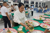 พิธีทำบุญ ตักบาตร ฟังพระธรรมเทศนา เนื่องในเทศกาลวันมาฆบูชา พารามิเตอร์รูปภาพ 16