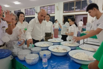 พิธีทำบุญ ตักบาตร ฟังพระธรรมเทศนา เนื่องในเทศกาลวันมาฆบูชา พารามิเตอร์รูปภาพ 19