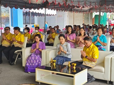 พิธีทำบุญสำนักงานสหกรณ์ออมทรัพย์สาธารณสุขเพชรบุรี จำกัด พารามิเตอร์รูปภาพ 1