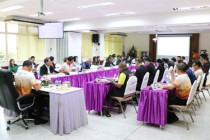 ประชุมคณะอนุกรรมการนโยบายที่ดิน (คทช.) จังหวัดเพชรบุรีี พารามิเตอร์รูปภาพ 4
