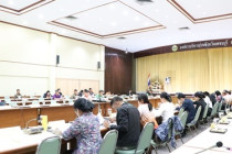 ประชุมคณะกรรมการประสานงานการขับเคลื่อนและขยายผลโครงการอันเนื่องมาจากพระราชดำริและหลักปรัชญาของเศรษฐกิจพอเพียง จังหวัดเพชรบุรี ... พารามิเตอร์รูปภาพ 8