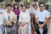 สหกรณ์จังหวัดเพชรบุรี เข้าร่วมงานตามประทีปโคมไฟ ... พารามิเตอร์รูปภาพ 3