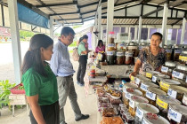 รองอธิบดีกรมส่งเสริมสหกรณ์ลงพื้นที่จังหวัดเพชรบุรี พารามิเตอร์รูปภาพ 9