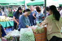 ตลาดเกษตร เพชรบุรี Phetchaburi Farmers Market พารามิเตอร์รูปภาพ 4