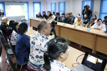 ต้อนรับคณะกรรมาธิการการเศรษฐกิจ การเงิน และการคลัง วุฒิสภา พารามิเตอร์รูปภาพ 7