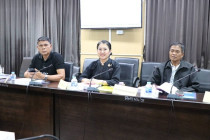 ประชุมคณะกรรมการจัดรูปที่ดินจังหวัดเพชรบุรี พารามิเตอร์รูปภาพ 5