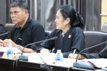 ประชุมคณะกรรมการจัดรูปที่ดินจังหวัดเพชรบุรี พารามิเตอร์รูปภาพ 6