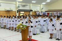 พิธีวางพานพุ่มดอกไม้สดเนื่องในวันพระบิดาแห่งฝนหลวง พารามิเตอร์รูปภาพ 9