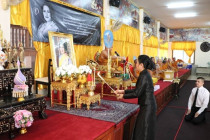 บำเพ็ญกุศล ห้วง 100 วัน แห่งการสวรรคต พารามิเตอร์รูปภาพ 2