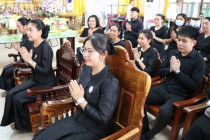 บำเพ็ญกุศล ห้วง 100 วัน แห่งการสวรรคต พารามิเตอร์รูปภาพ 9