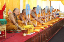 บำเพ็ญกุศล ห้วง 100 วัน แห่งการสวรรคต พารามิเตอร์รูปภาพ 24