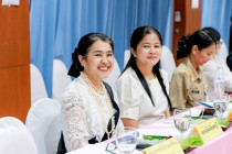 ประชุมคณะกรมการจังหวัดและหัวหน้าส่วนราชการจังหวัดเพชรบุรี พารามิเตอร์รูปภาพ 1