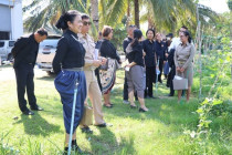 ตรวจเยี่ยมโครงการอันเนื่องมาจากพระราชดำริจังหวัดเพชรบุรี พารามิเตอร์รูปภาพ 8