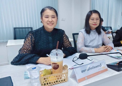 ประชุมคณะกรรมการปฏิรูปที่ดินจังหวัดเพชรบุรี พารามิเตอร์รูปภาพ 1