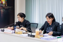 ประชุมคณะกรรมการปฏิรูปที่ดินจังหวัดเพชรบุรี พารามิเตอร์รูปภาพ 10