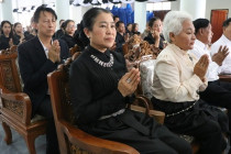 พิธีสวดพระพุทธมนต์ และเจริญจิตภาวนา พารามิเตอร์รูปภาพ 12