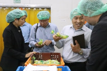 ต้อนรับคณะผู้แทนจากสาธารณรัฐประชาธิปไตยประชาชนลาว พารามิเตอร์รูปภาพ 10