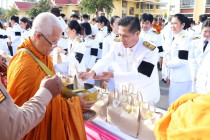 พิธีสวดพระพุทธมนต์และทำบุญตักบาตร พารามิเตอร์รูปภาพ 8