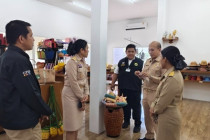 รองอธิบดีกรมส่งเสริมสหกรณ์ และคณะลงพื้นที่จังหวัดเพชรบุรี พารามิเตอร์รูปภาพ 13