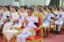 พิธีเจริญพระพุทธมนต์ และทำบุญตักบาตร พารามิเตอร์รูปภาพ 2