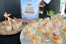 แถลงข่าวงาน “มหกรรมอาหาร งามล้ำงานศิลป์ วิถีถิ่นเพชรบุรี” พารามิเตอร์รูปภาพ 14