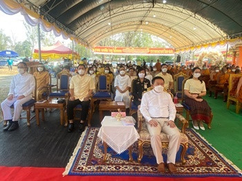 พิธีเจริญพระพุทธมนต์และเจริญจิตตภาวนาถวายพระพรชัยมงคล พารามิเตอร์รูปภาพ 1