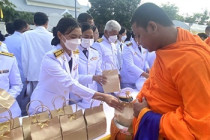 กิจกรรมเฉลิมพระเกียรติพระบาทสมเด็จพระเจ้าอยู่หัว ... พารามิเตอร์รูปภาพ 7