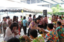 ทำบุญสำนักงานสหกรณ์จังหวัดเพชรบุรี และรดน้ำขอพรผู้สูงอายุ พารามิเตอร์รูปภาพ 18